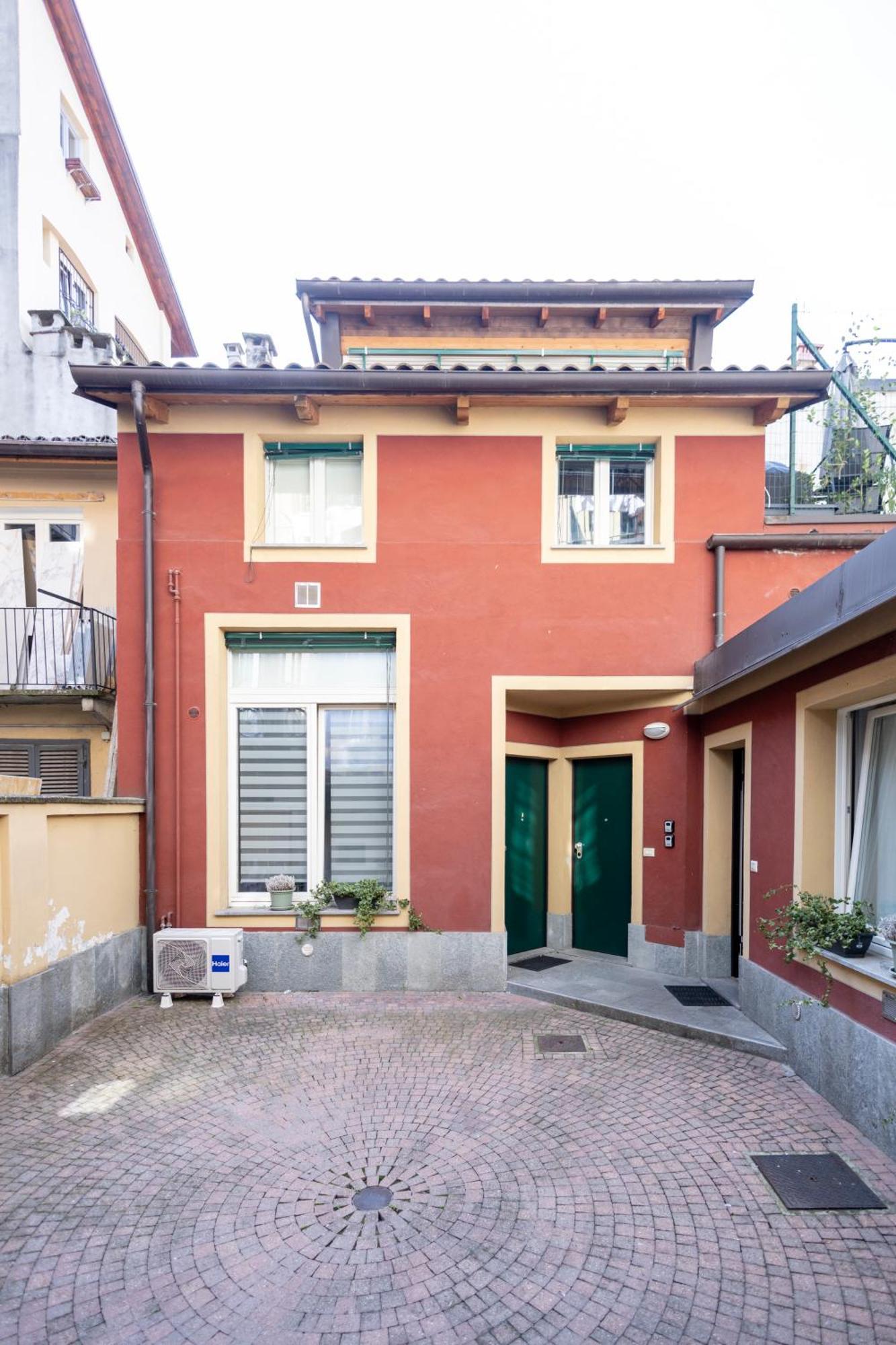 Toret Vanchiglia Studio Apartment Turim Exterior foto